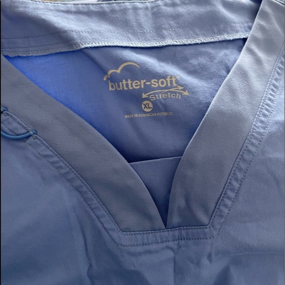 Buttersoft scrub bundle - Picture 9 of 13